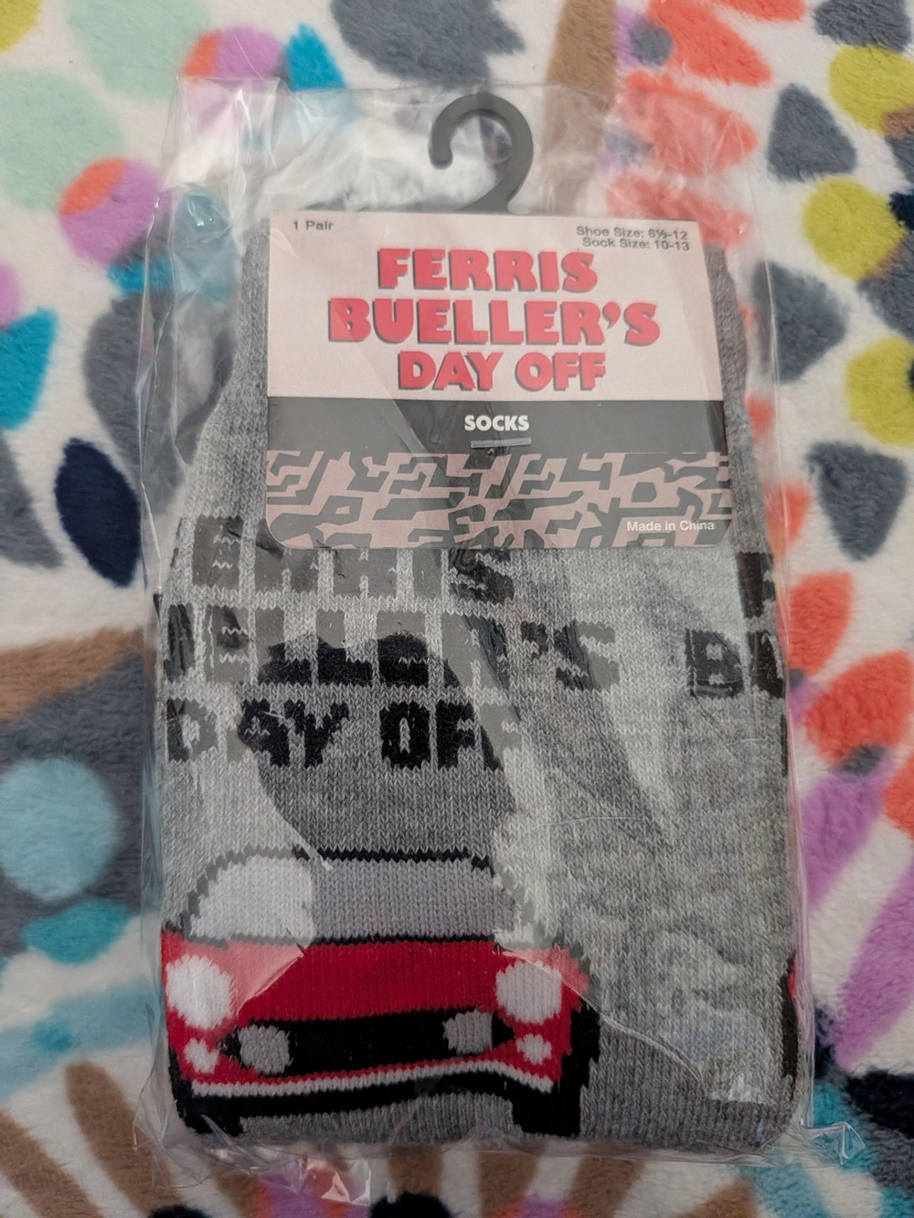 Disney Minnie, Casper, Or Ferris Bueller Socks - Picture 4 of 7